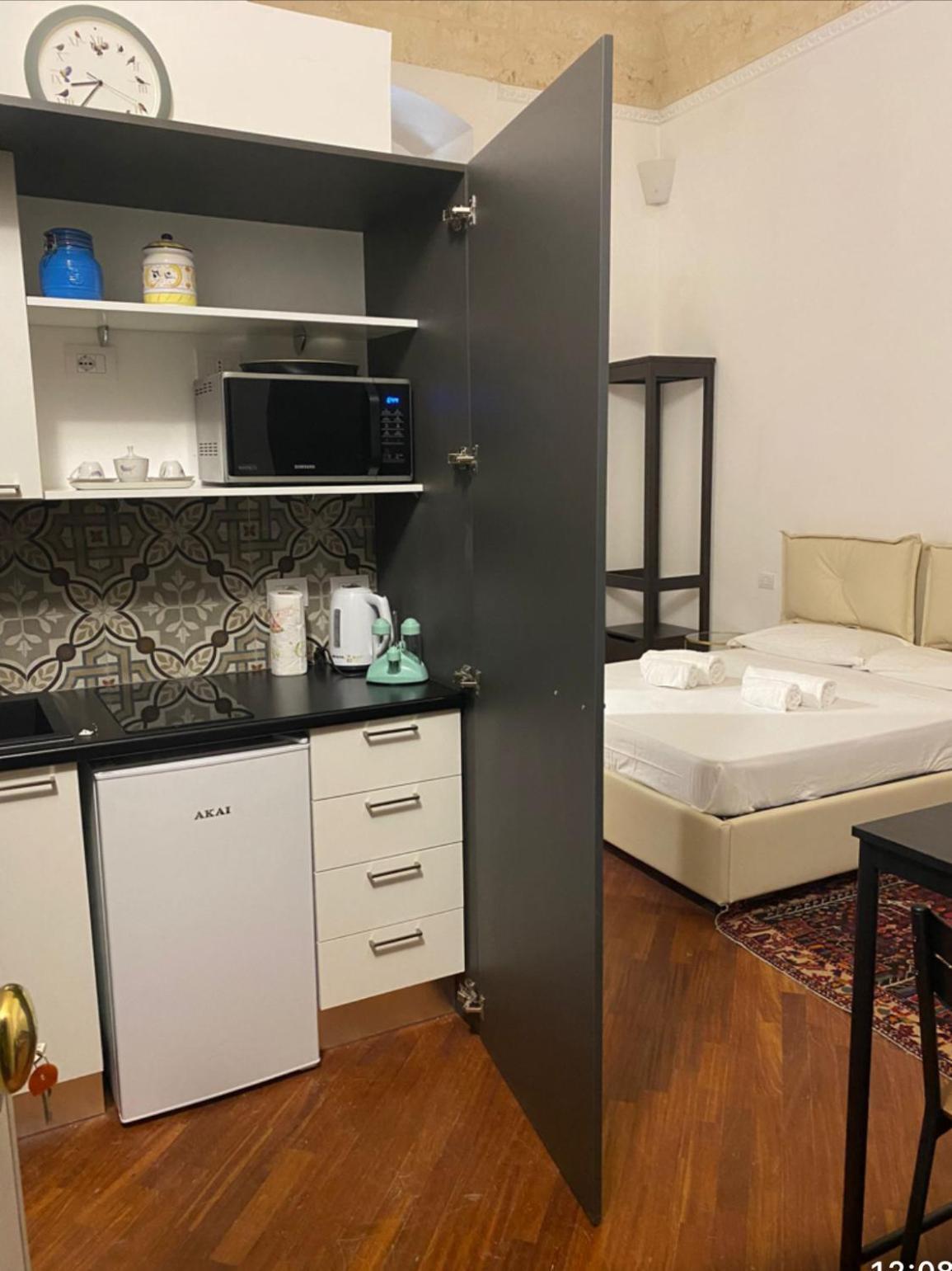 Araba Fenice Apartments - Bari Centro 外观 照片