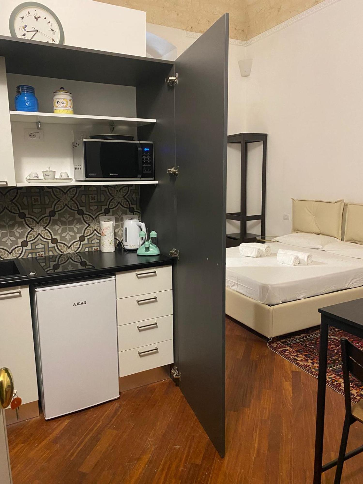Araba Fenice Apartments - Bari Centro 外观 照片